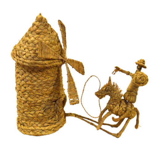 Quijote a caballo con molino de esparto