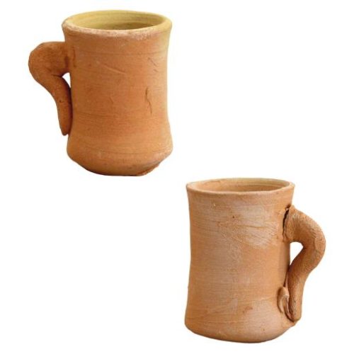 Jarra de cerámica en miniatura