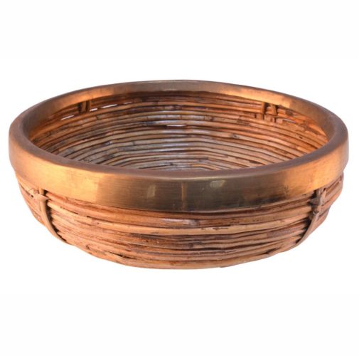 Cuenco de junco y metal