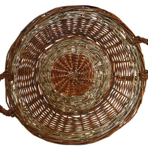 Plato de olivo y mimbre rústico