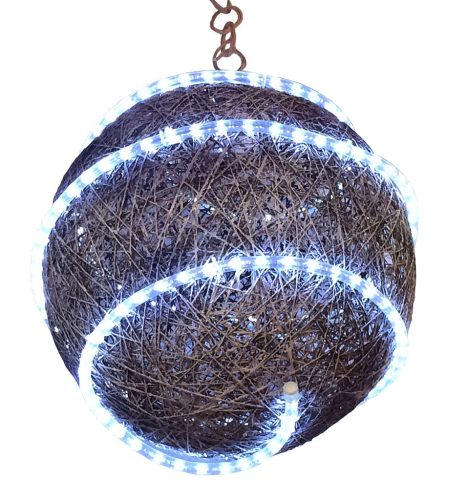 Bola sisal con luz blanca