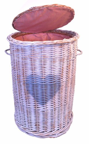 Ropero forrado con corazón