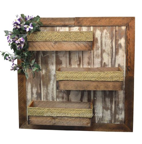 Jardinera pared de madera