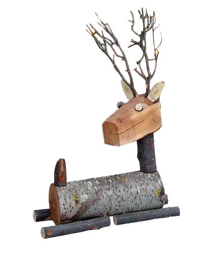 Ciervo troncos madera tumbado