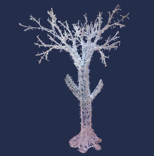 Árbol blanco con  luz