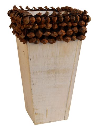 Florero madera blanca y dientes de piña