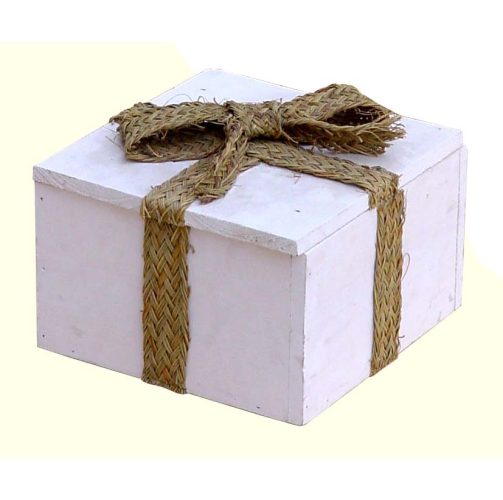 Caja madera con lazo esparto